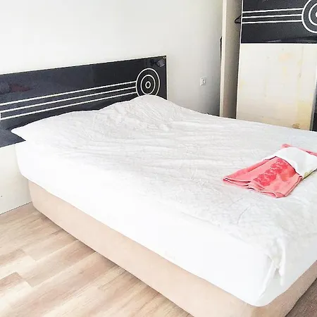 Lovely Sweet Center Apartman *